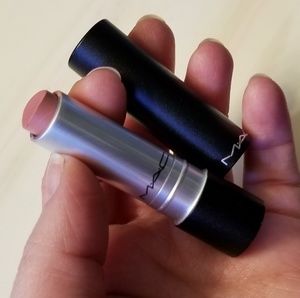 MAC Pro Longwear Lipcreme in Overtime